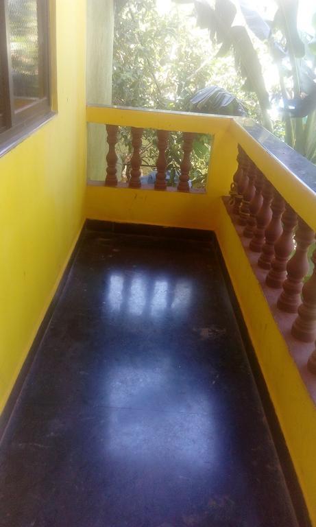 Radhabai Guest House Арамболь Экстерьер фото